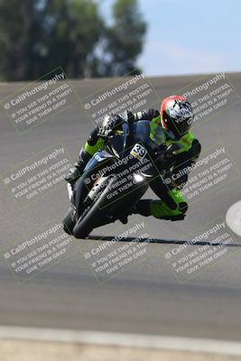 media/Sep-21-2025-TrackDaz (Sun) [[277c75b276]]/C Group/1240pm (Turn 2)/